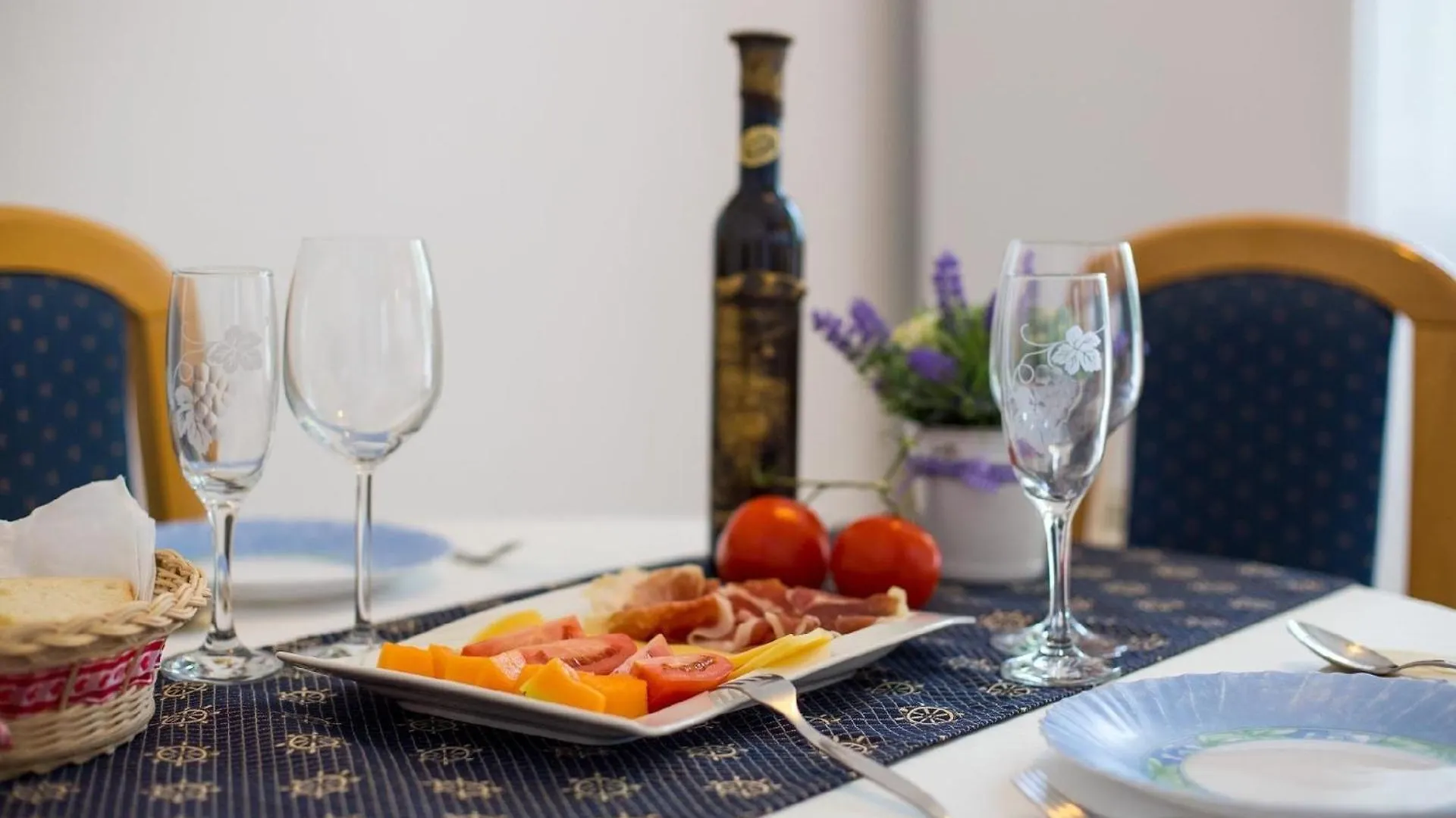 Ferienwohnung Fuer 3 Personen Ca 40 Qm In Novi Vinodolski, Kvarner Bucht Crikvenica Und Umgebung Apartment