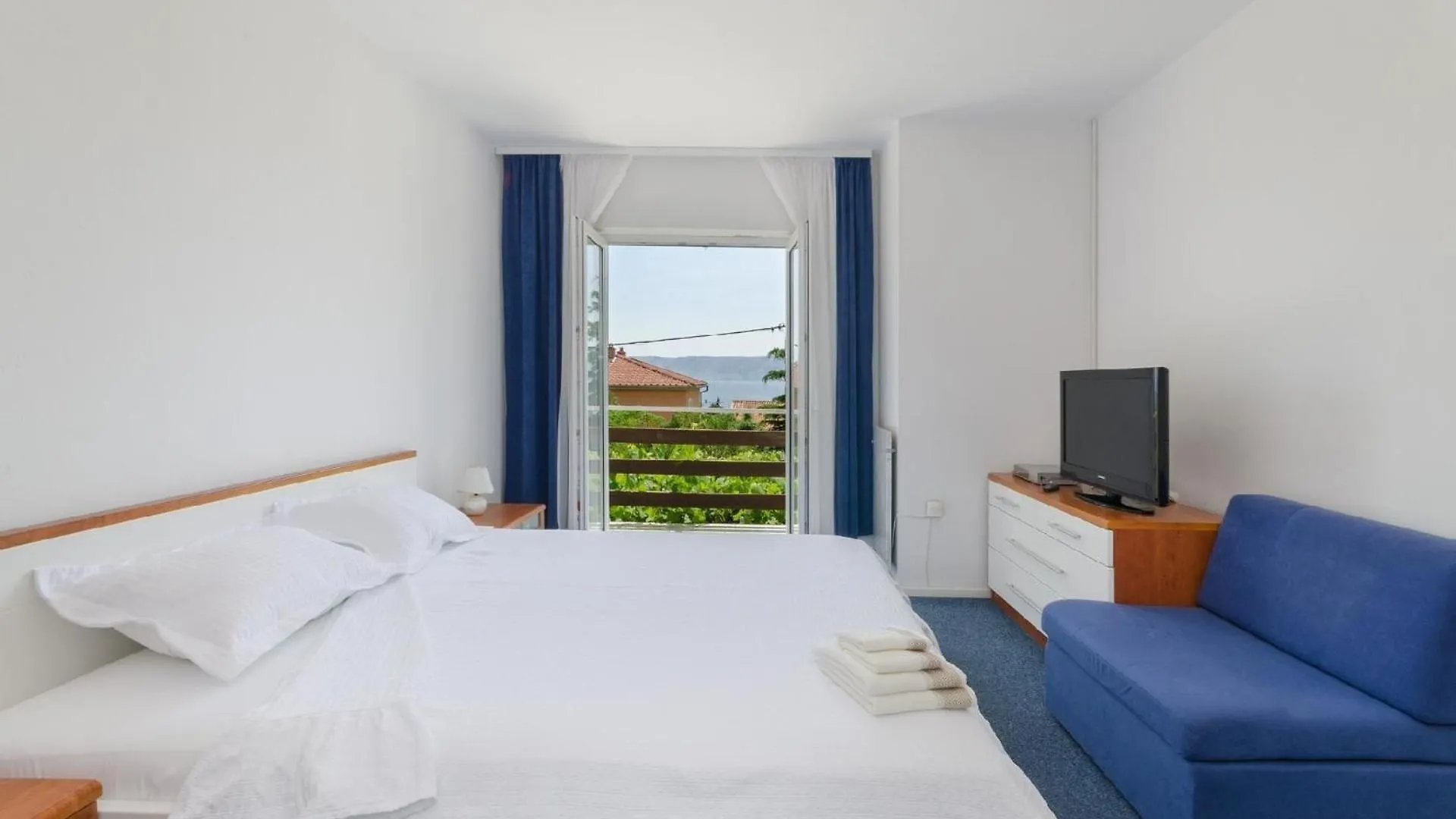 Apartmán Ferienwohnung Fuer 3 Personen Ca 40 Qm In Novi Vinodolski, Kvarner Bucht Crikvenica Und Umgebung